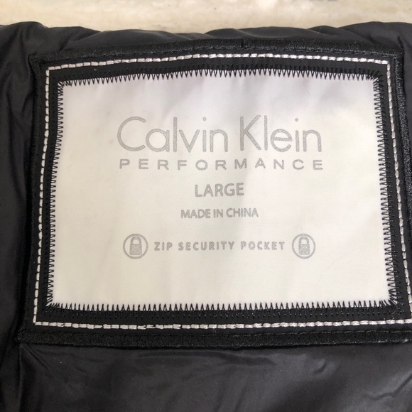 Calvin Klein Vest - Picture 6 of 7